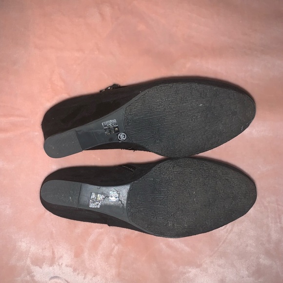 Chinese Laundry Black Victoria Wedges Size 9.5 - Picture 2 of 5